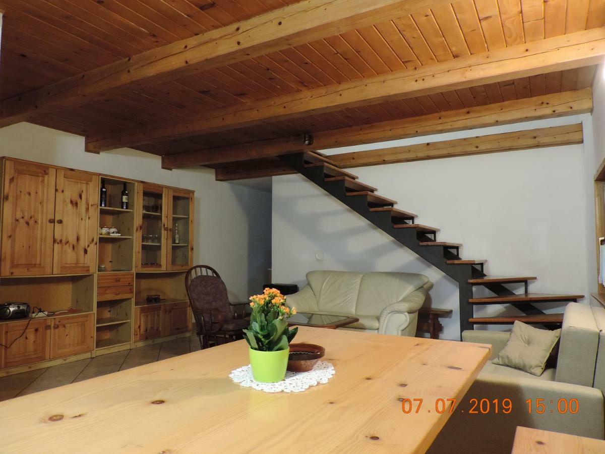 Guest House Nanos Vipava Exterior photo